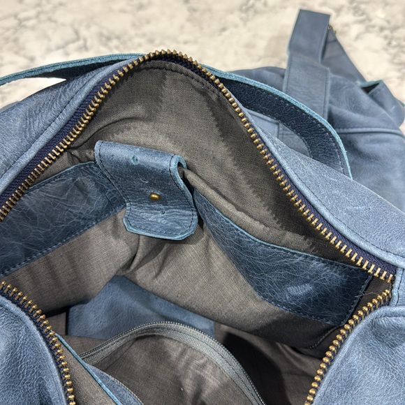 Brand new leather backpack in a dusty blue will hold a 15 inch laptop - Picture 6 of 9